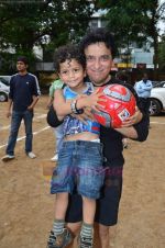 Sajid Nadiadwala at Men_s Helath fridly soccer match with celeb dads and kids in Stanslauss School on 15th Aug 2011 (28).JPG